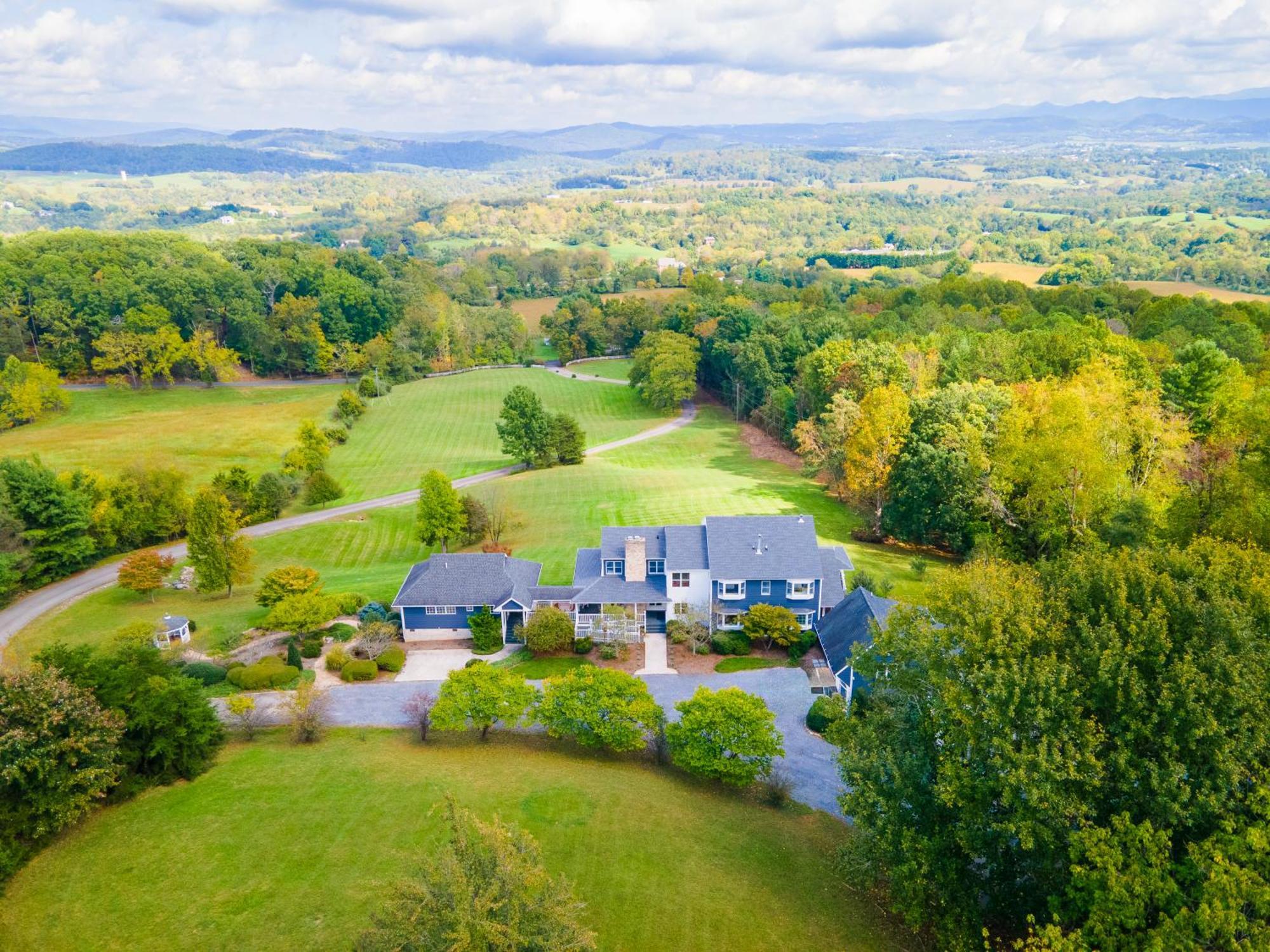 Inn At Brierley Hill Lexington Ngoại thất bức ảnh